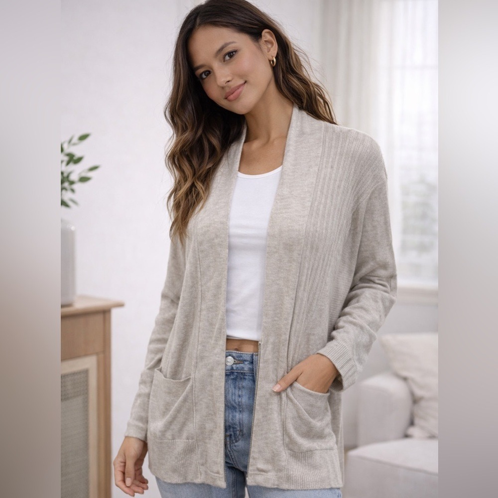 Abercrombie Zip Cardigan Size Large